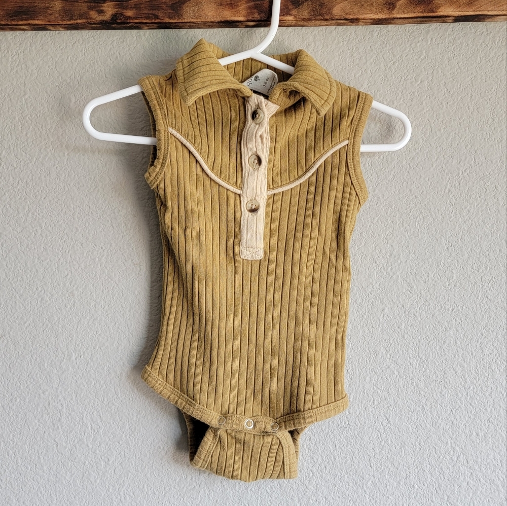 Kate Quinn Collared Sleeveless Onesie